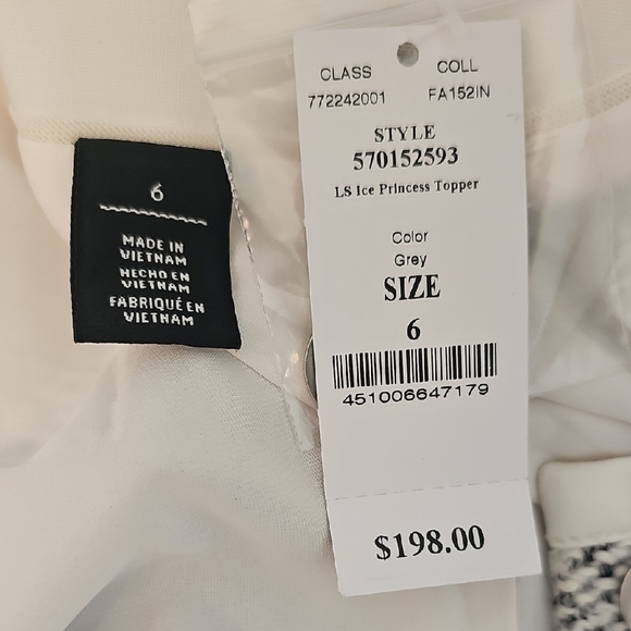 White House Black Market Ice Princess Topper in Grey - Picture 5 of 7